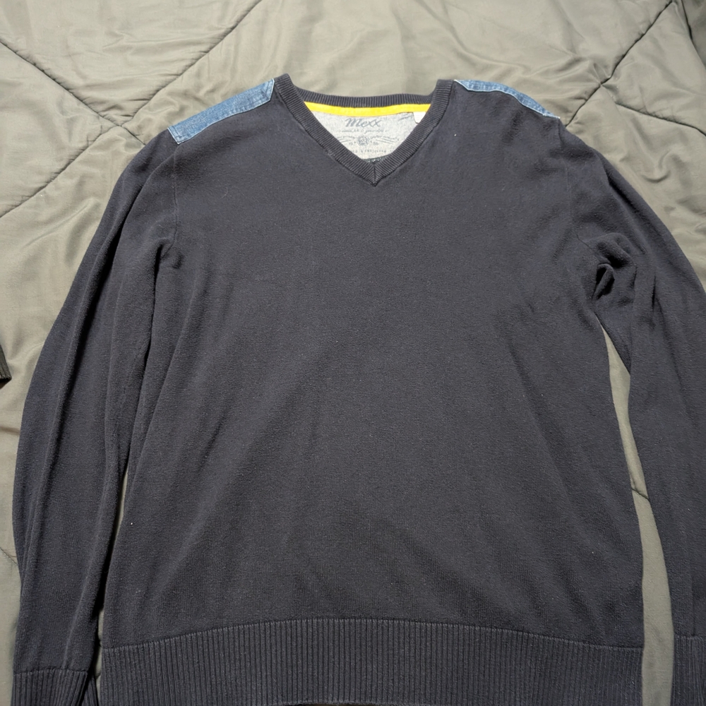 Mexx Crewneck Sweater Black and Blue